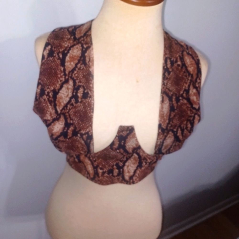 Sexy Snake Design Halter- W Sz 4 Small